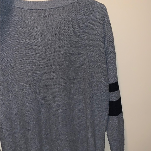 Sweater - Picture 2 of 5